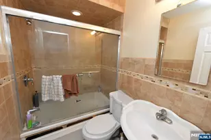 25-29 Urban Pl, Fair Lawn, NJ 07410 - Photo 6