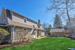 93 Carlton Ave, Ho Ho Kus, NJ 07423 - Photo 30