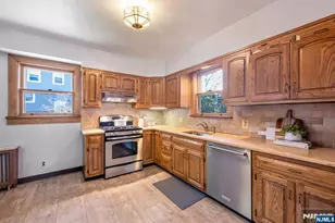 93 Carlton Ave, Ho Ho Kus, NJ 07423 - Photo 4