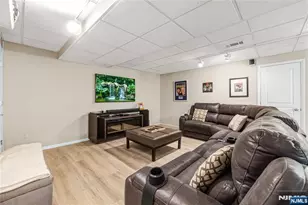 89 Fisher Rd, Mahwah, NJ 07430 - Photo 32