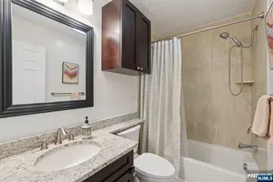 1810 Faulkner Ct, Mahwah, NJ 07430 - Photo 28