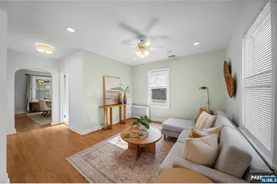 11 Cherry Place, Nutley, NJ 07110 - Photo 8