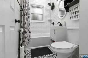 103 Rutherford Pl, North Arlington, NJ 07031 - Photo 4