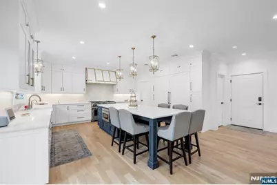 495 Wilson Avenue, Paramus, NJ 07652 - Photo 12