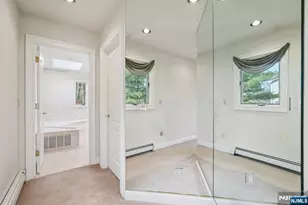 111 Chopin Dr, Wayne, NJ 07470 - Photo 24