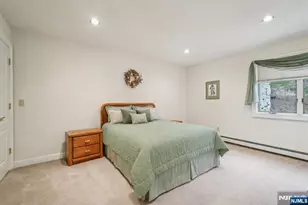 111 Chopin Dr, Wayne, NJ 07470 - Photo 30