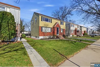 73 Macarthur Avenue, Lodi, NJ 07644 - Photo 2