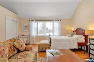 28 Turners Lake Dr, Mahwah, NJ 07430 - Photo 38