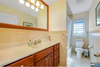 46A Homestead A #A, Palisades Park, NJ 07650 - Photo 16