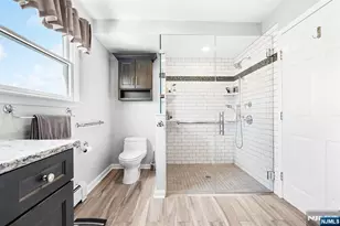 50 Hilltop Terrace, Bloomingdale, NJ 07403 - Photo 16