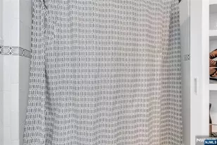 547 Gorge Road 2E, Cliffside Park, NJ 07010 - Photo 22