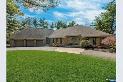 301 Hopper Court, Franklin Lakes, NJ 07417 - Photo 1