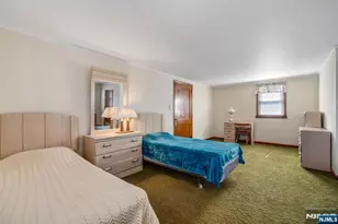 281 Fencsak Ave, Elmwood Park, NJ 07407 - Photo 12