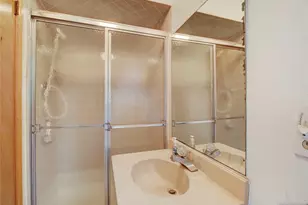 16 Oldis St, Rochelle Park Township, NJ 07662 - Photo 18