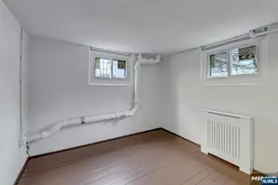 300 Churchill Rd, Teaneck Township, NJ 07666 - Photo 38