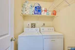 1704 Deerfield Dr 1704, Edison, NJ 08820 - Photo 30