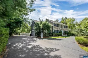 193 Pulis Ave, Franklin Lakes, NJ 07417 - Photo 2