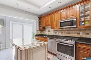 328 E 30th St, Paterson, NJ 07504 - Photo 4