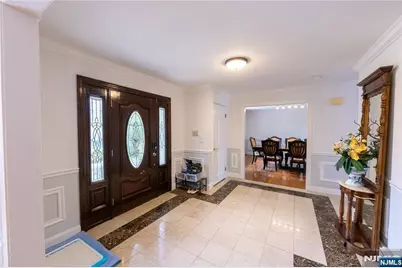 81 Crescent Avenue, Mahwah, NJ 07430 - Photo 2
