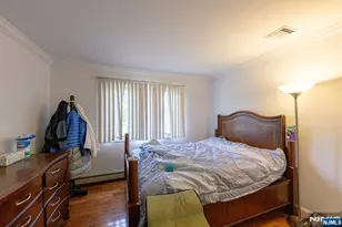 81 Crescent Ave, Mahwah, NJ 07430 - Photo 10