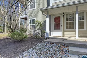 1192 Richmond Rd, Mahwah, NJ 07430 - Photo 2