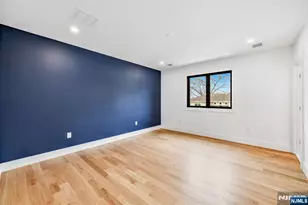 234 Vivien Ct, Paramus, NJ 07652 - Photo 38