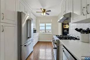 100 Palisade Ave D45, Englewood, NJ 07631 - Photo 8