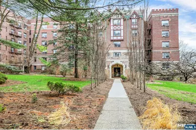 100 Palisade Avenue D45 #D45, Englewood, NJ 07631 - Photo 22