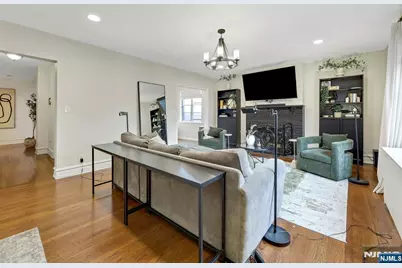 100 Palisade Avenue D45 #D45, Englewood, NJ 07631 - Photo 4