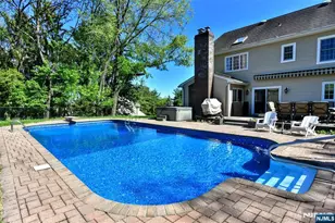 29 Cheryl Hills Dr, Hawthorne, NJ 07506 - Photo 22