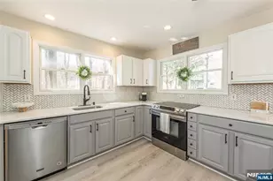 15 Orange Trail, Denville, NJ 07834 - Photo 6