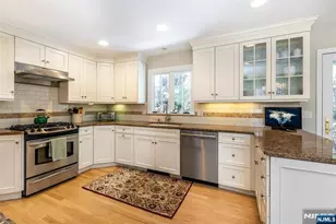 1 Kingwood Dr, Little Falls Township, NJ 07424 - Photo 30