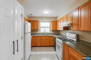 150 Munn Ave, East Orange, NJ 07017 - Photo 6
