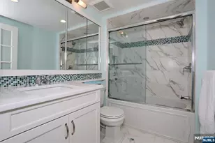 215 Hill St, Midland Park, NJ 07432 - Photo 24