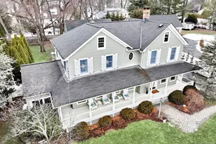 215 Hill St, Midland Park, NJ 07432 - Photo 2