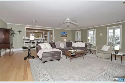 215 Hill Street, Midland Park, NJ 07432 - Photo 12