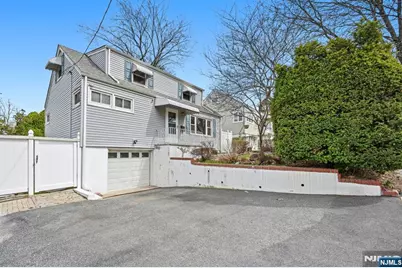 21 Linwood Avenue, Bogota, NJ 07603 - Photo 2