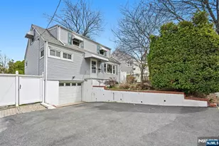 21 Linwood Ave, Bogota, NJ 07603 - Photo 2