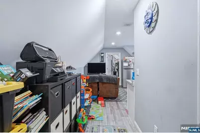 909-911 Monroe Avenue, Elizabeth, NJ 07201 - Photo 34