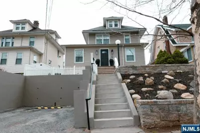 290 Elm Avenue, Bogota, NJ 07603 - Photo 36