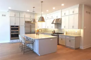 8 Royal Birkdale Ln, River Vale Township, NJ 07675 - Photo 2