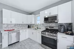 757 Thomas St, Elizabeth, NJ 07202 - Photo 8