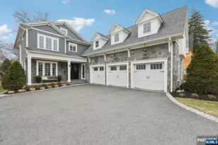 16 Norman Pl, Tenafly, NJ 07670 - Photo 2