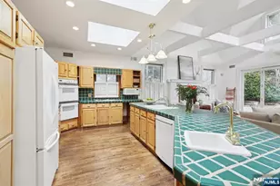 167 Hobart Ave, Millburn, NJ 07078 - Photo 14