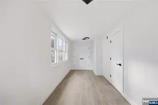 10-12 Mulford Pl, Newark, NJ 07112 - Photo 18