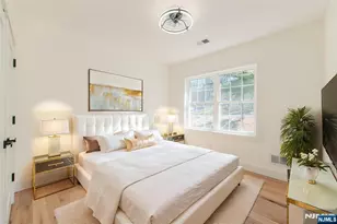 24 Shrewsbury Dr, Livingston, NJ 07039 - Photo 20