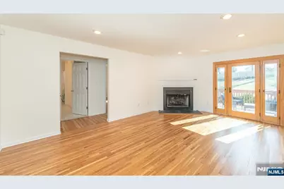 34 Thomas Street, Caldwell, NJ 07006 - Photo 8