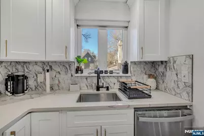 590 North Street, Teaneck Township, NJ 07666 - Photo 10