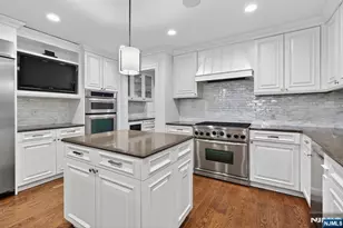 5 Keats Rd, Millburn, NJ 07078 - Photo 10