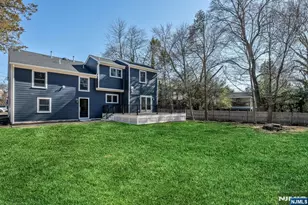 35 Lloyd Rd, Ho Ho Kus, NJ 07423 - Photo 26